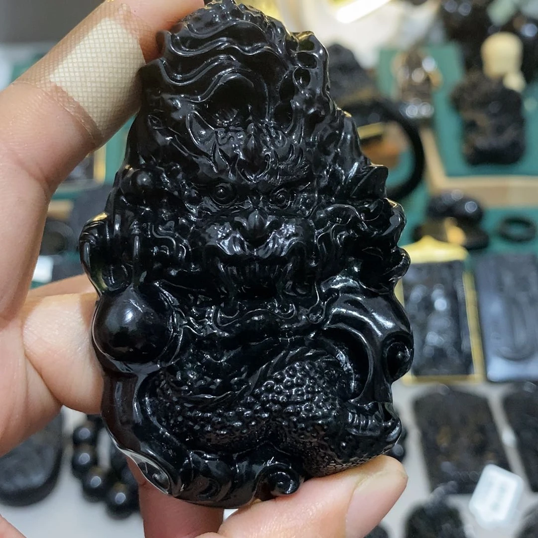 蛇纹石玉颈饰未镶嵌重*