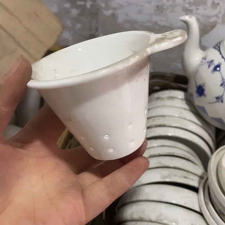 杯骨质瓷茶漏一个