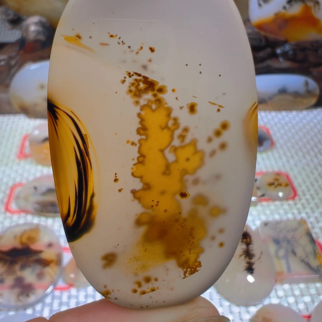 玛瑙/玉髓颈饰未镶嵌
