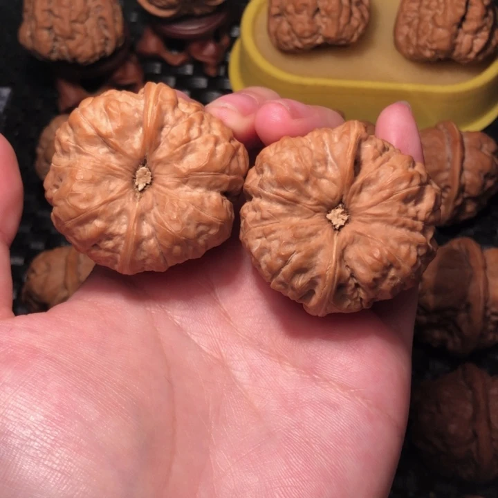 文玩核桃把件42蛙饼