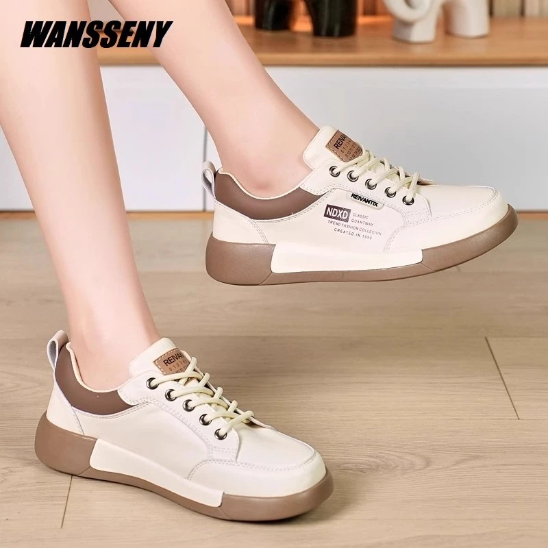 WANSSENY2025年久站不累脚软底防滑妈妈鞋新款时尚休闲鞋小皮鞋女