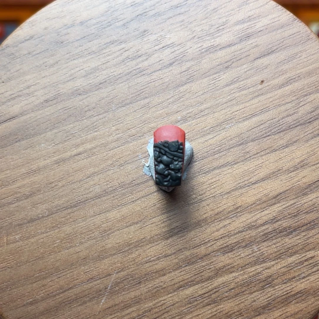 南红玛瑙未镶嵌玻璃包浆侧挂