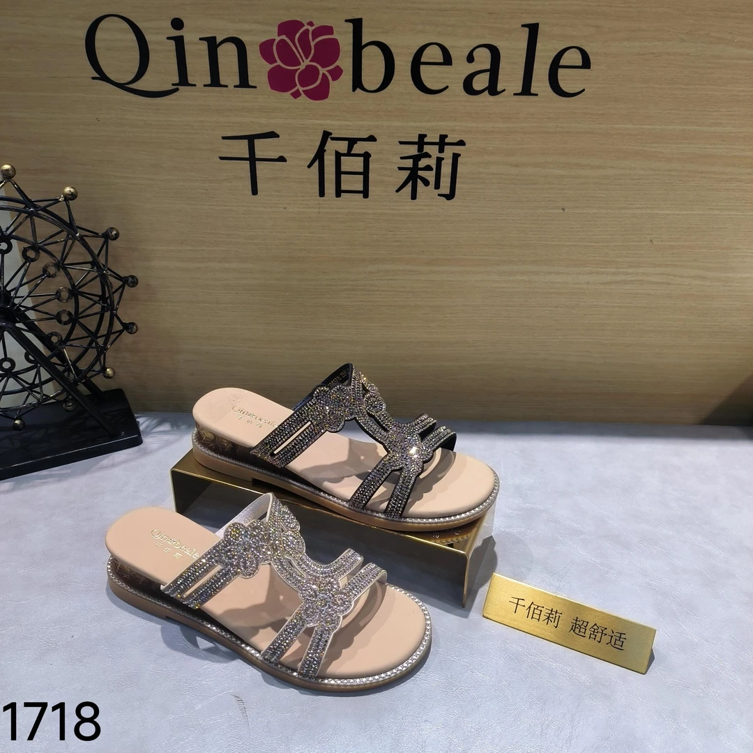Qin&beale/千佰莉  1718 夏季时尚 带钻凉拖鞋