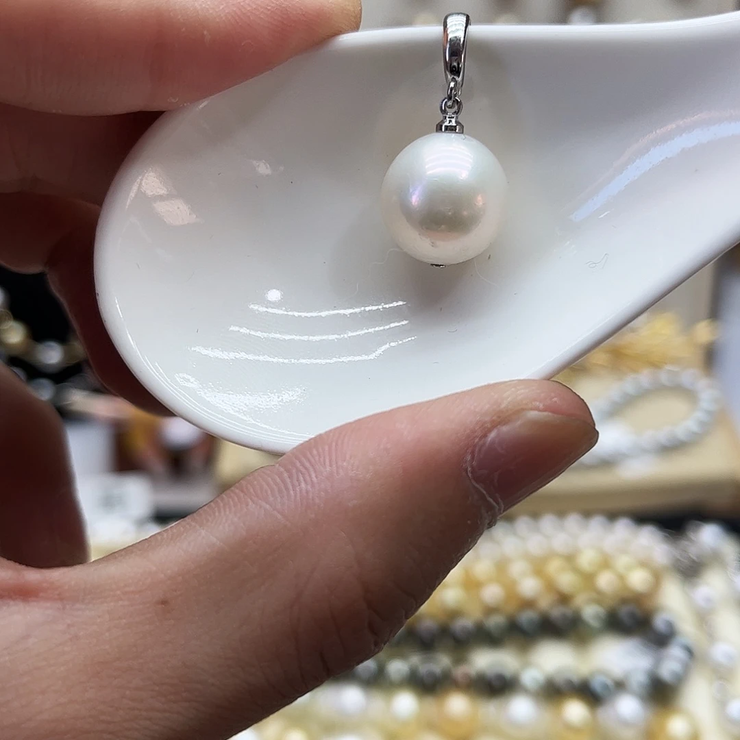 淡水珍珠颈饰未镶嵌