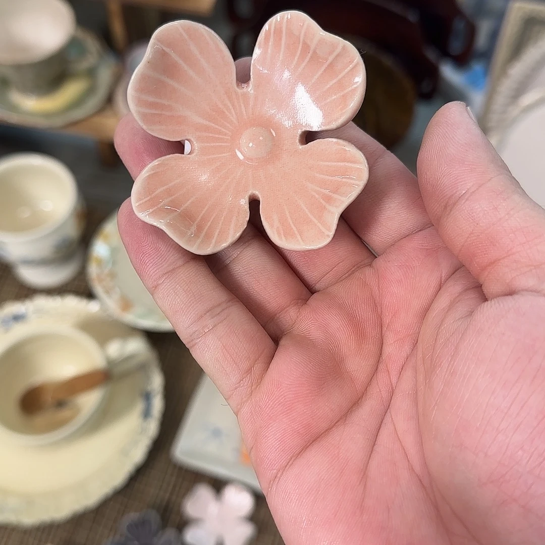 茶盏在线游戏中可以选择使用