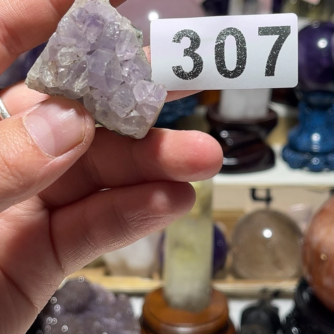 未镶嵌水晶大型摆件（非配饰）