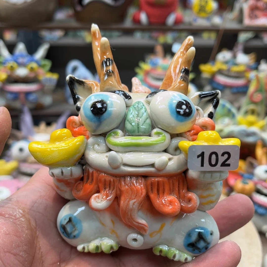 陶瓷纯手工抽象陶瓷摆件102