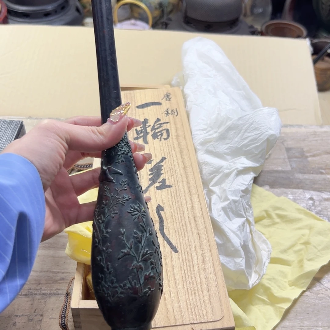 瓷片陶瓷和金属表面涂了