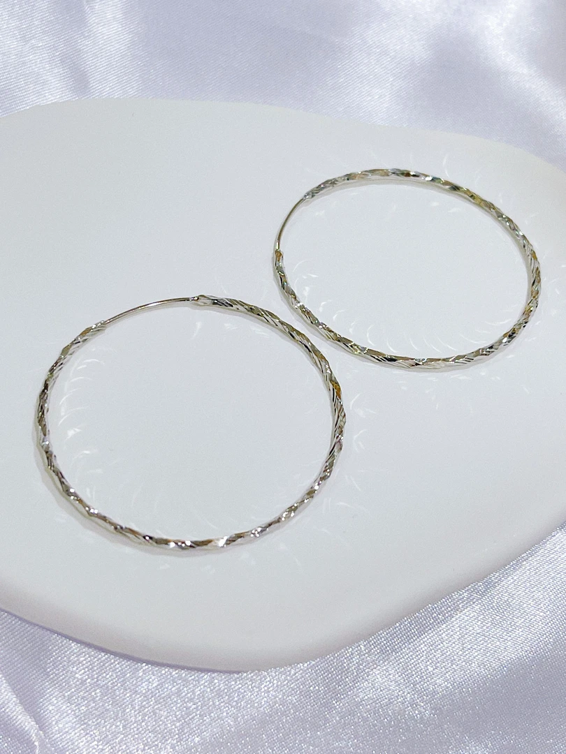 尚晶品珠宝铂金车花扭结麻花耳圈时尚百搭耳环几何通勤耳饰PT950