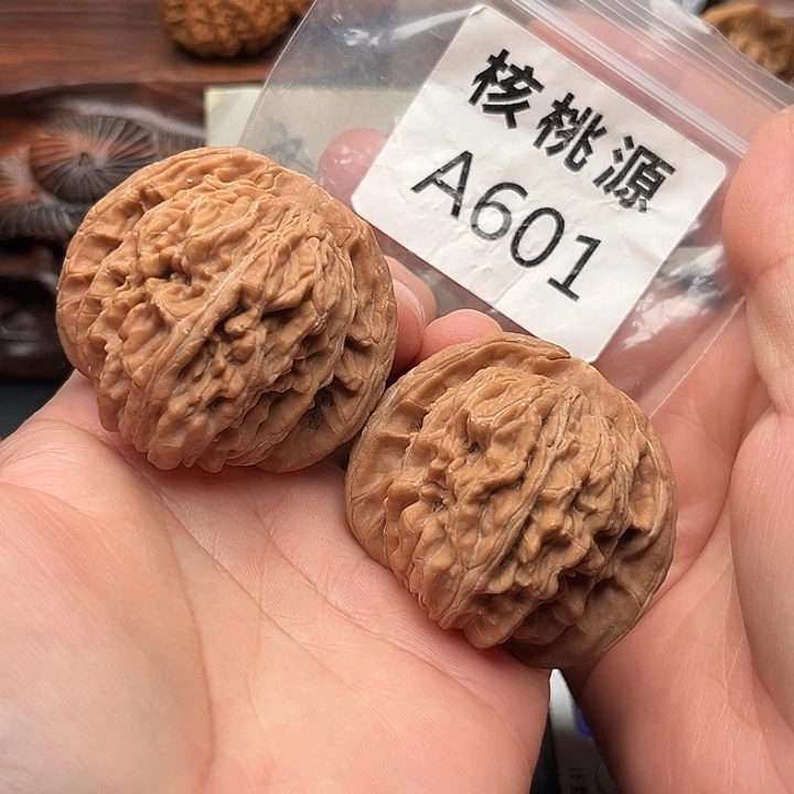 吊坠文玩核桃四座楼47+