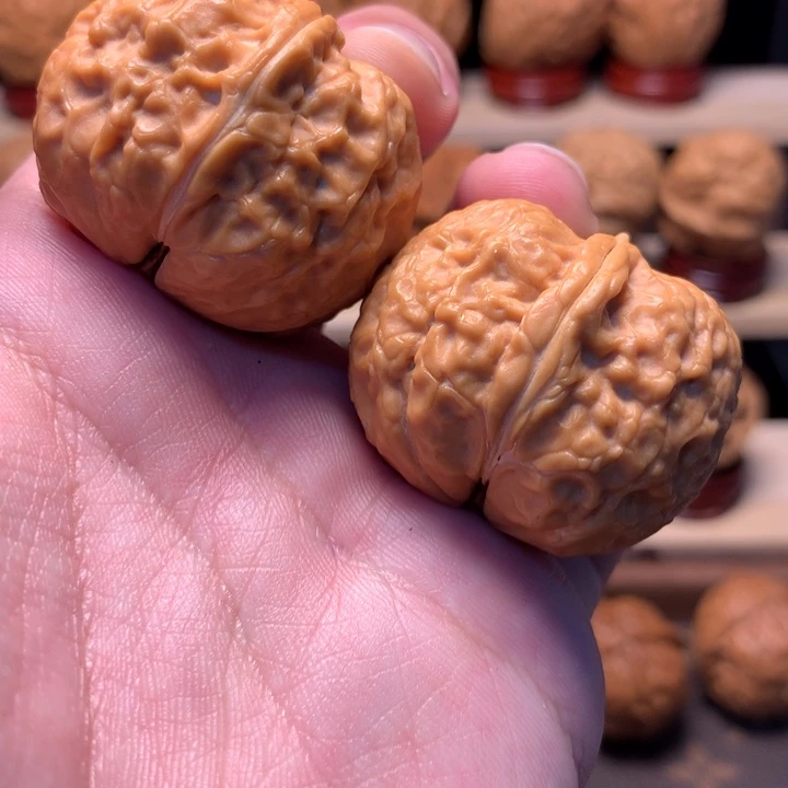 文玩核桃把件38铁锤