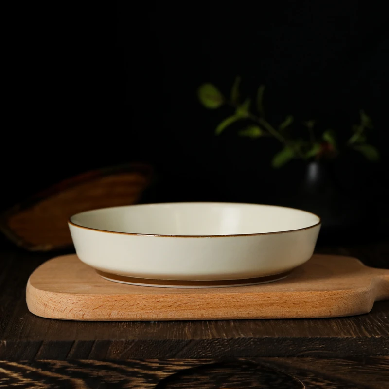 白瓷闲庭壶承直径14.5高3.4cm 51240919-22