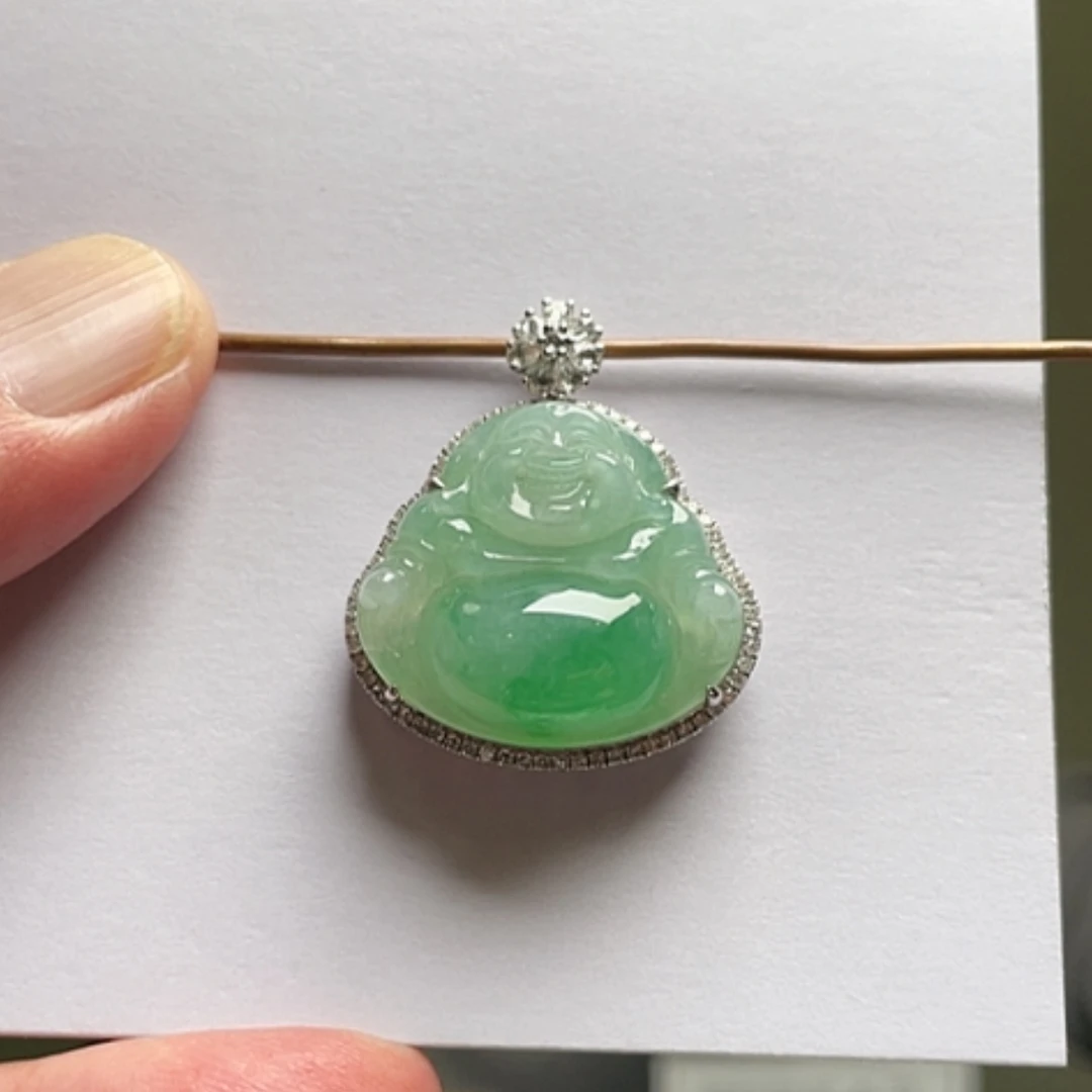 【闪购商品】吊坠(不含链)18K金镶嵌翡翠