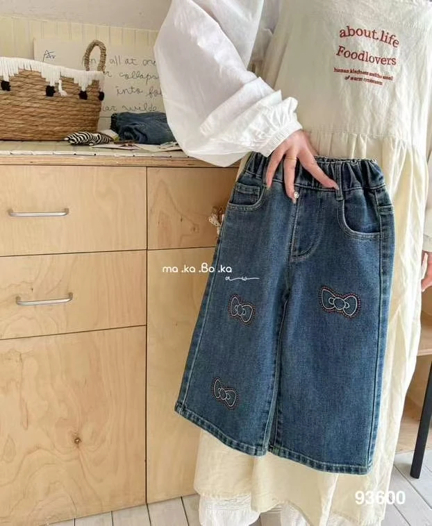 175 (闭眼入) 93600麻卡波卡绣花牛仔裤 LUOLA品牌童装