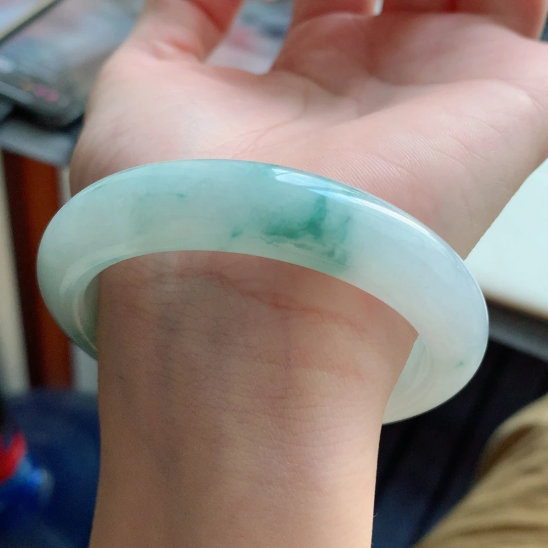 彦***翡翠未镶嵌手镯翡翠手镯