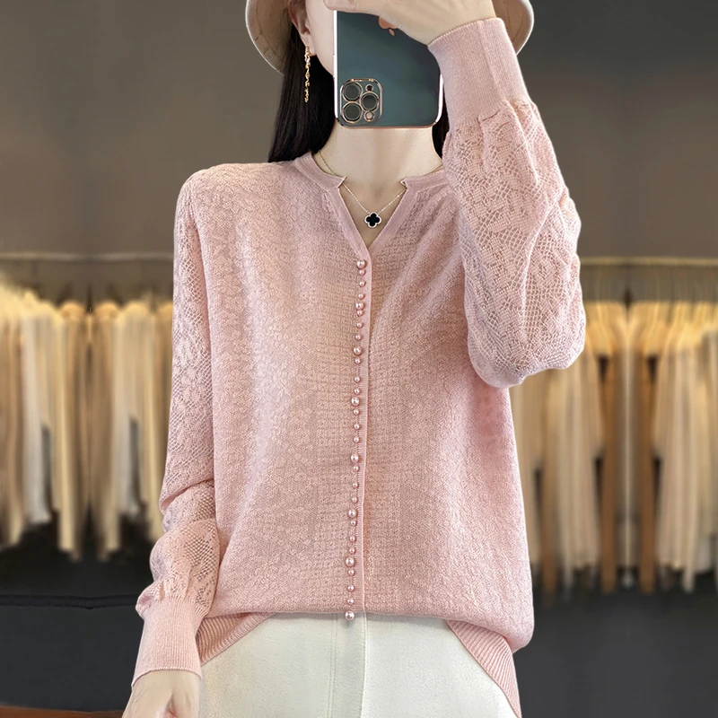 品牌时尚气质V领珍珠装饰INS风纯色长袖宽松显瘦百搭休闲针织衫女