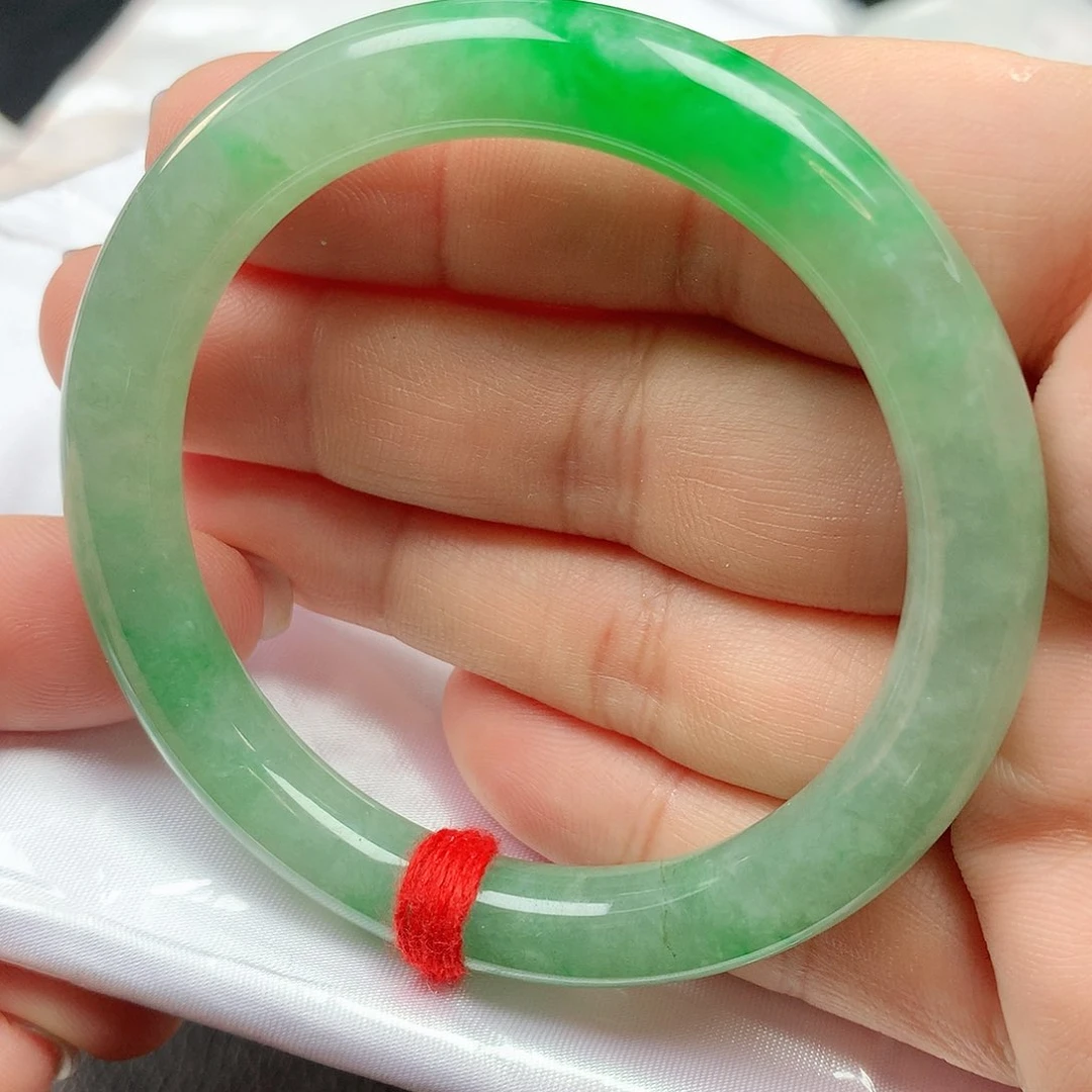 翡翠手镯未镶嵌圆条882584