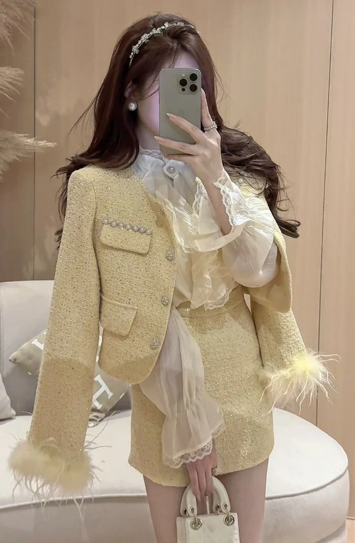 富家千金套装名媛风毛毛袖口短款外套半身裙时尚小香风秋季两件套