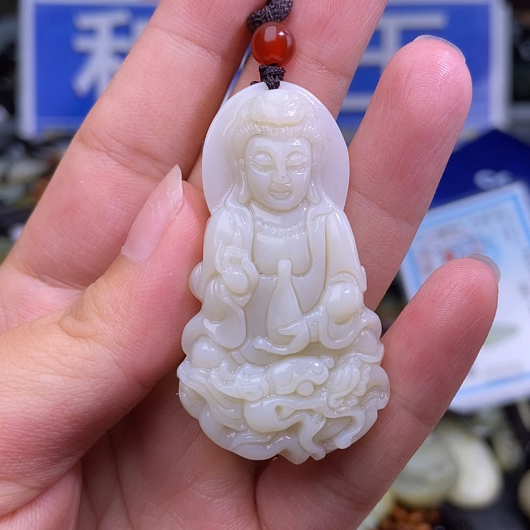 和田玉未镶嵌颈饰