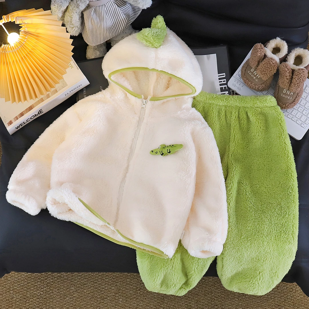 秋冬新款儿童连帽卡通雪肤绒衣套装居家保暖男女童亲子百搭