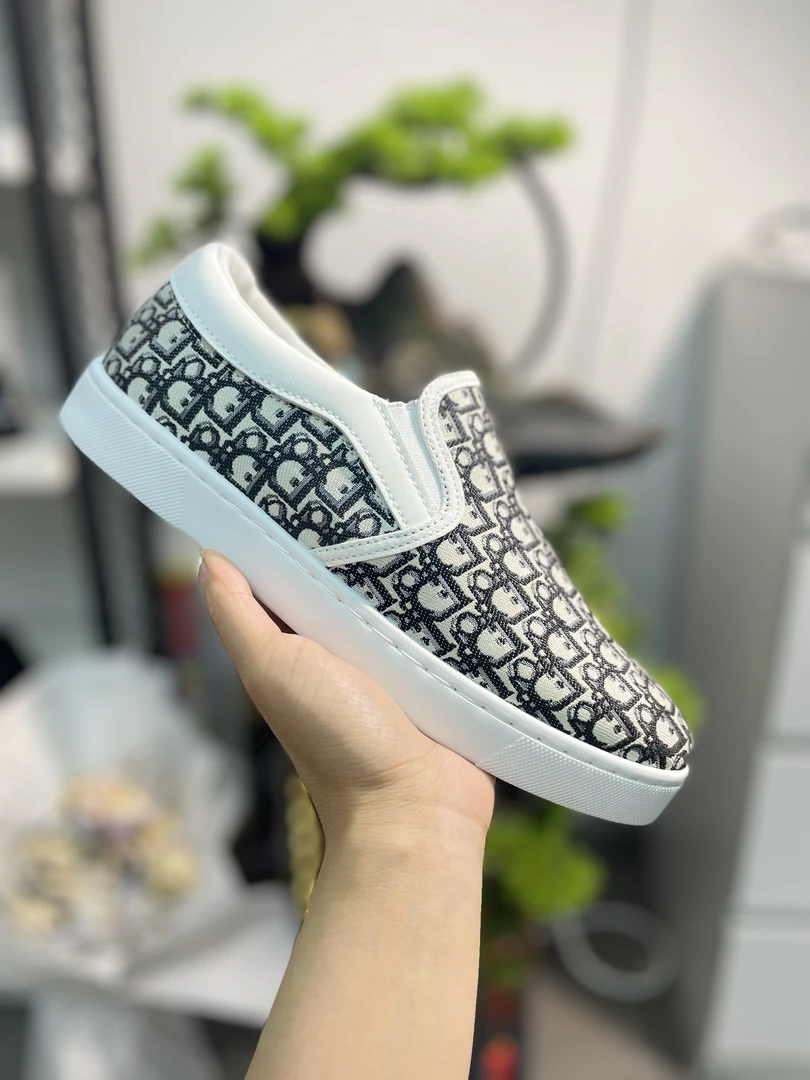 春秋低帮轻质夏季一脚蹬帆布鞋休闲潮流网面透气百搭潮鞋印花韩版