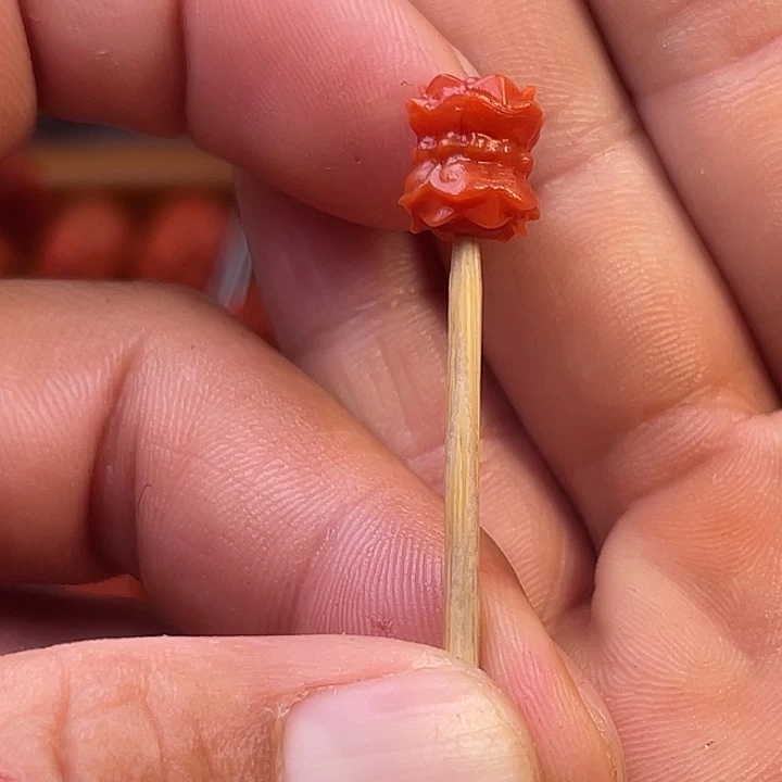 未镶嵌保山精工双头并蒂莲卡9➕南红玛瑙