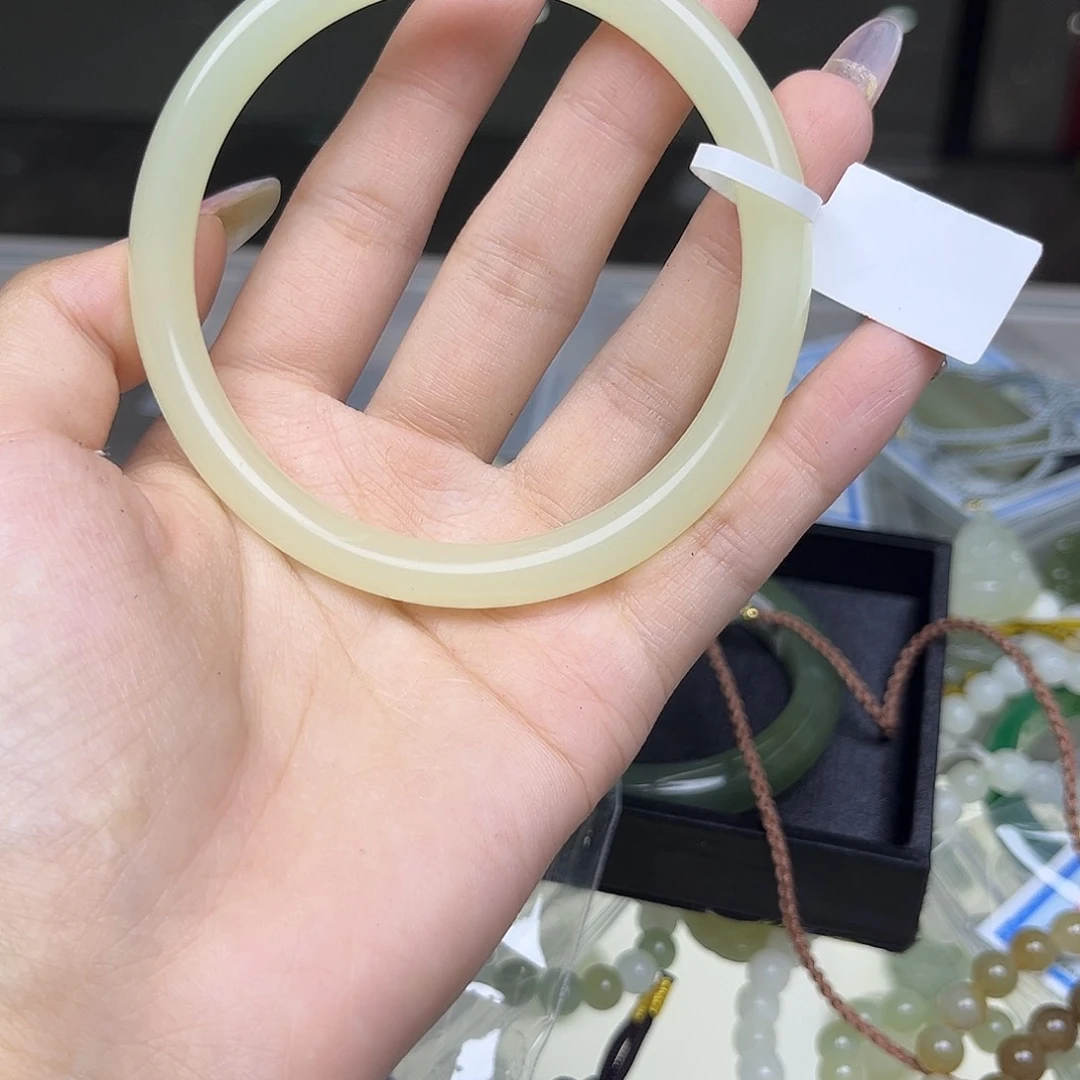64圈口手镯发货选一哦
