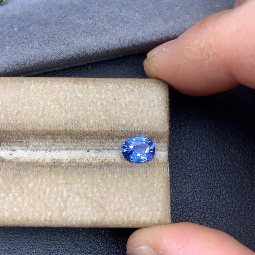 裸石蓝宝石1.02ct