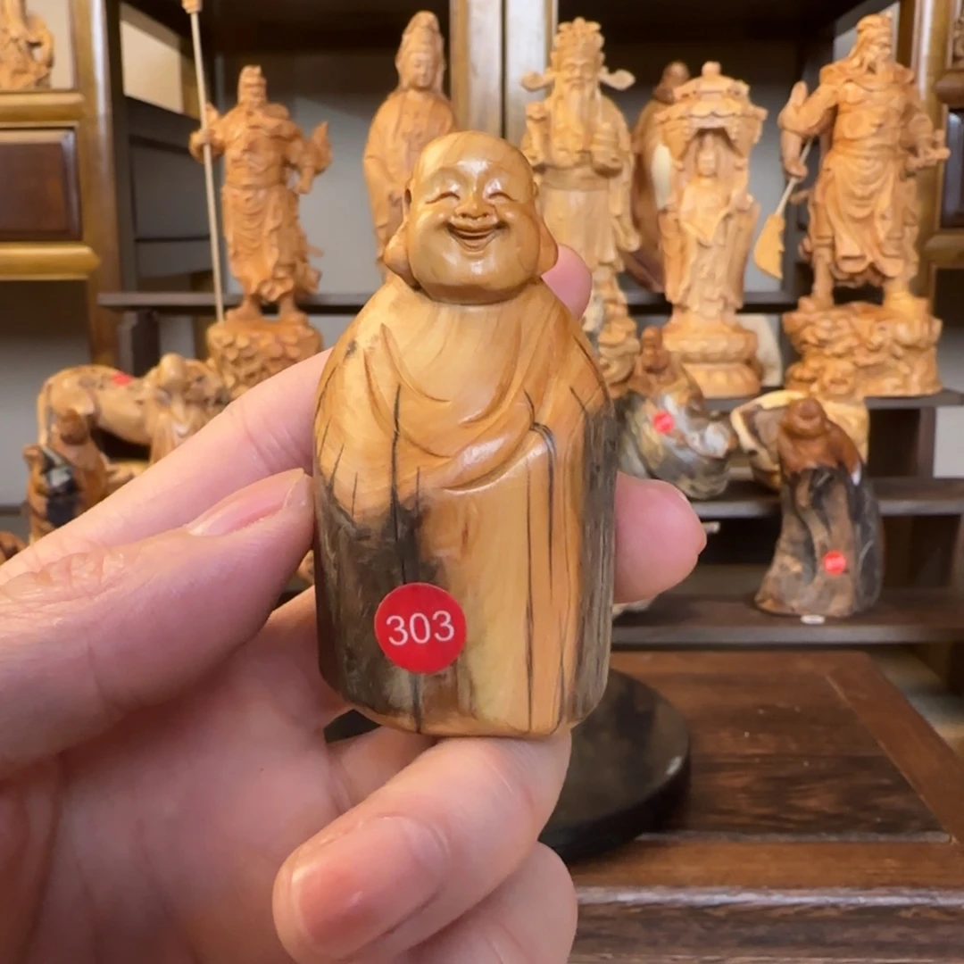 崖柏小木匠艺雕一物一拍