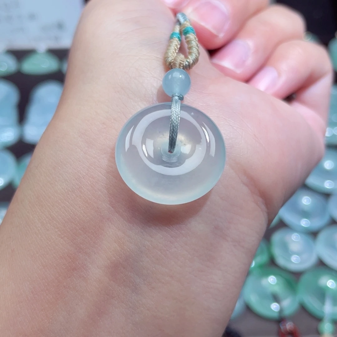 颈饰未镶嵌翡翠扣子