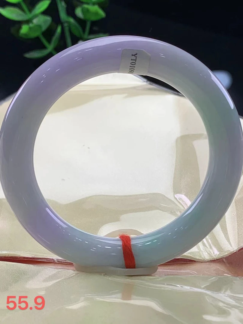 天然缅甸A货翡翠手镯