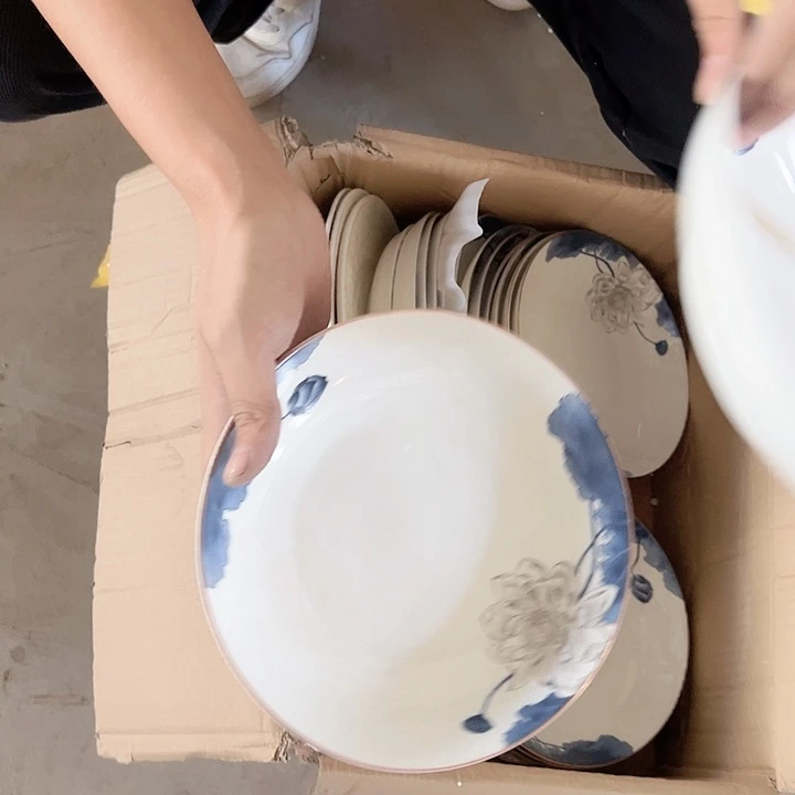 微瑕荷花圆盘6只破损包赔不补发介意勿拍