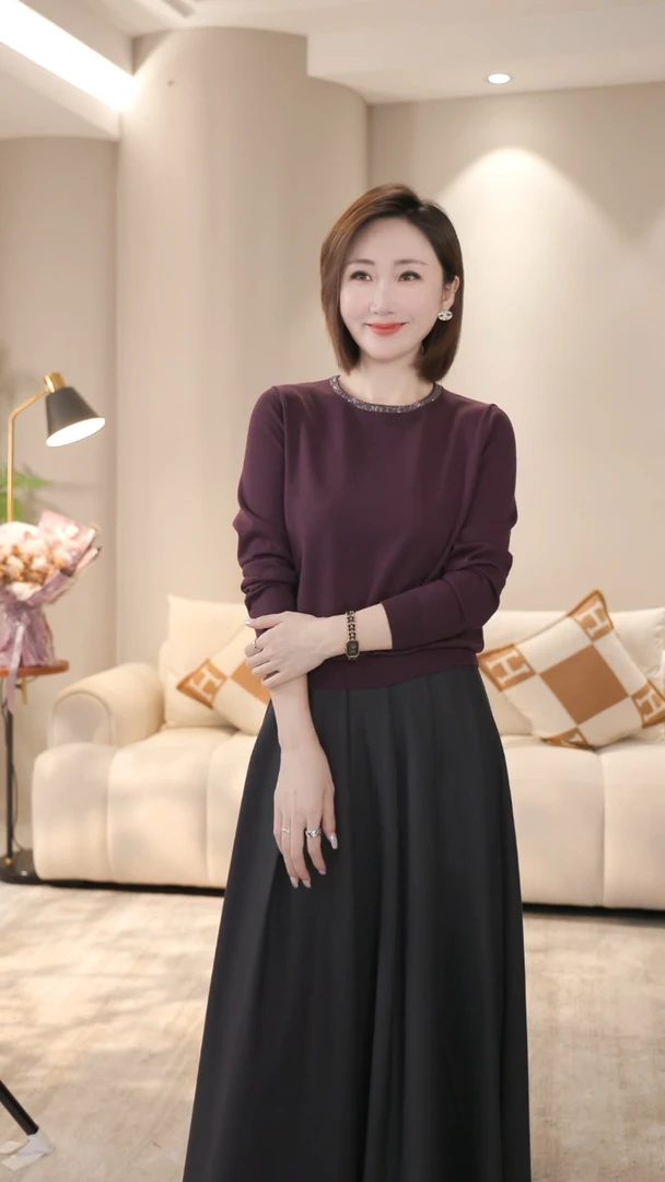 【双姐】时尚套装秋冬上衣简约百搭秋季麻袋长款修身圆领时尚8566