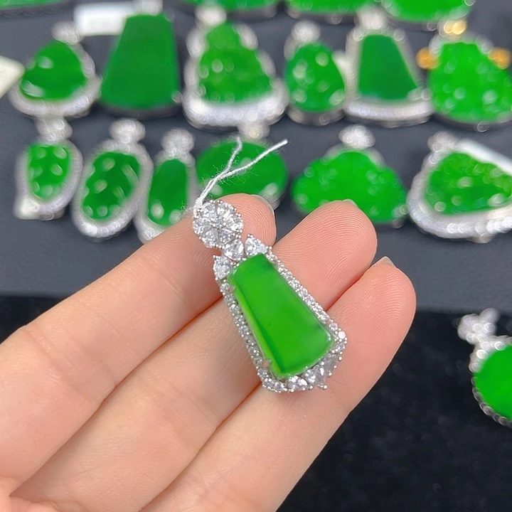 翡翠银S925镶嵌吊坠(不含链)