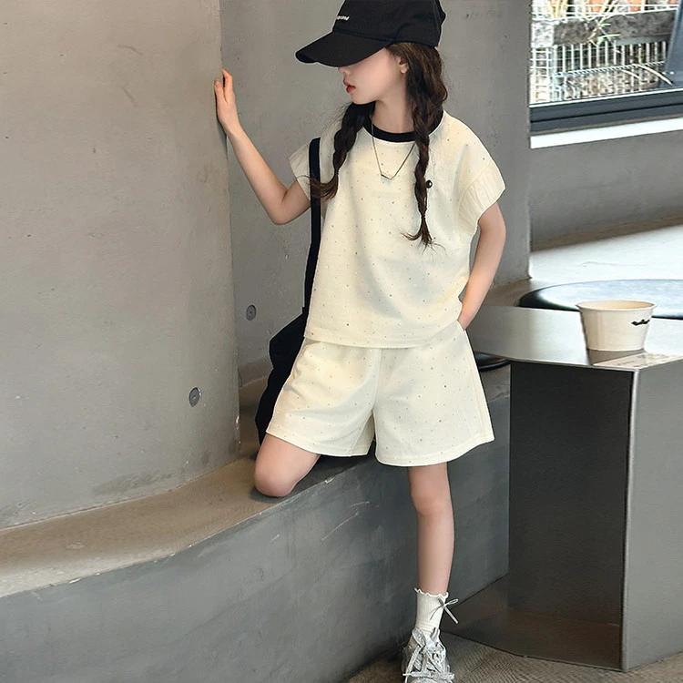 女童夏装套装2025新款儿童时髦洋气夏季女大童烫钻短袖短裤两件套