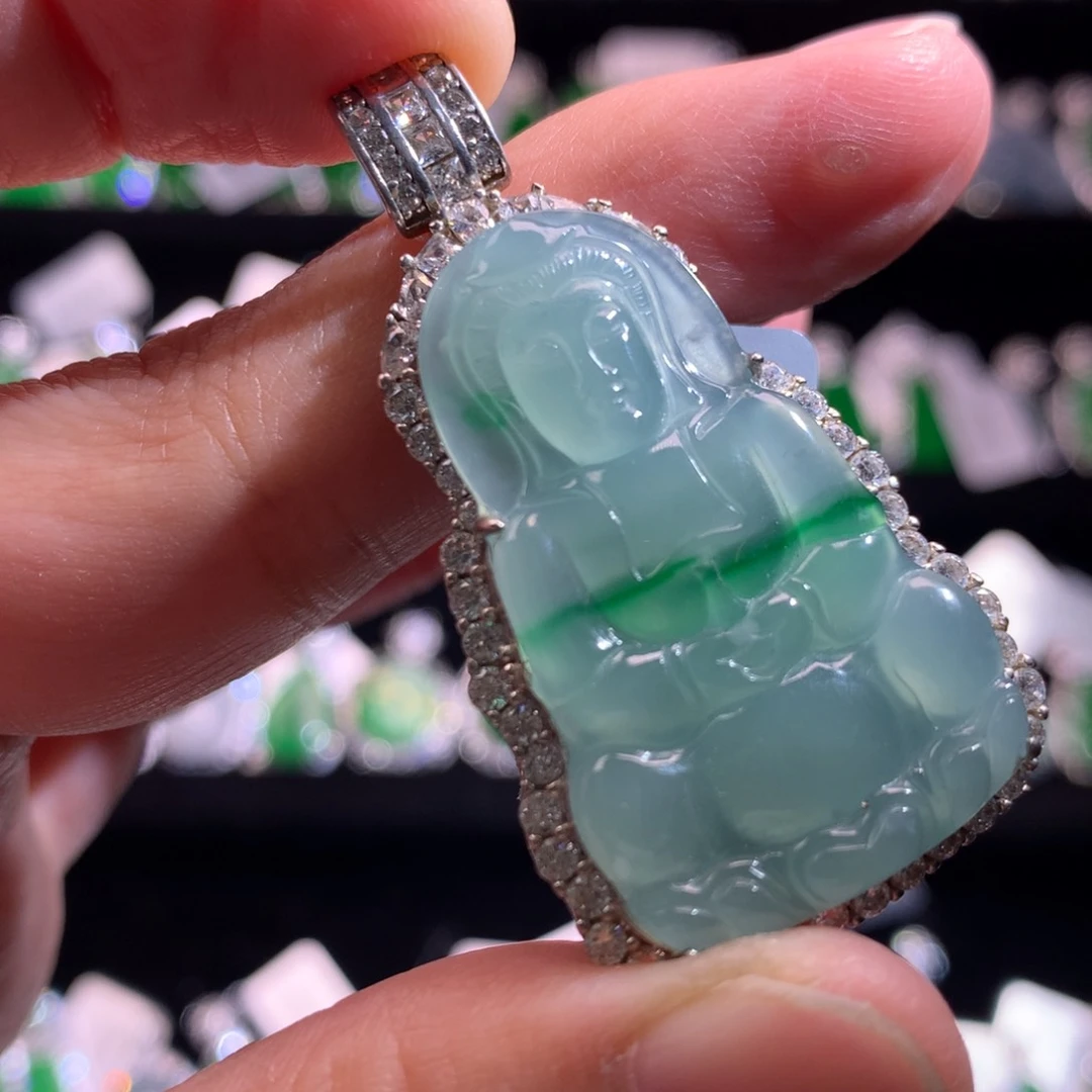 【闪购商品】颈饰银S925镶嵌翡翠