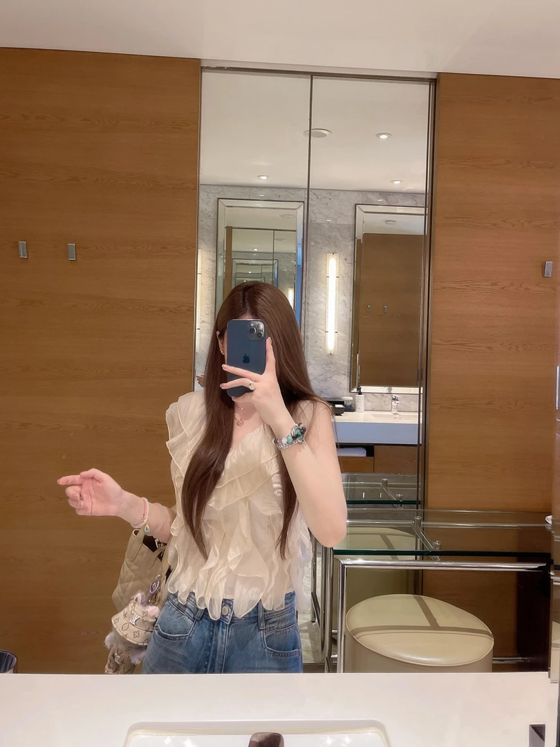 荷叶边v领上衣小衫 夏季清凉感