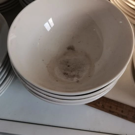 一***5瓷器微瑕不退不换2个