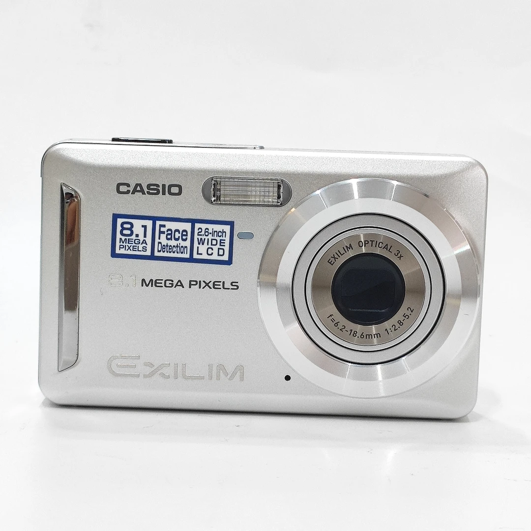 95新 Casio/卡西欧 z9银色810w像素3×光学变焦ccd数码相机