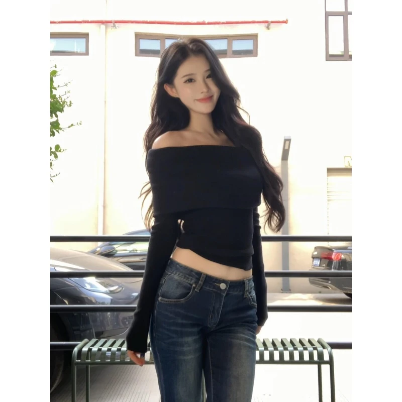 MARIE.COCO性感辣妹风黑色一字领长袖针织衫女秋季新款修身牛仔裤