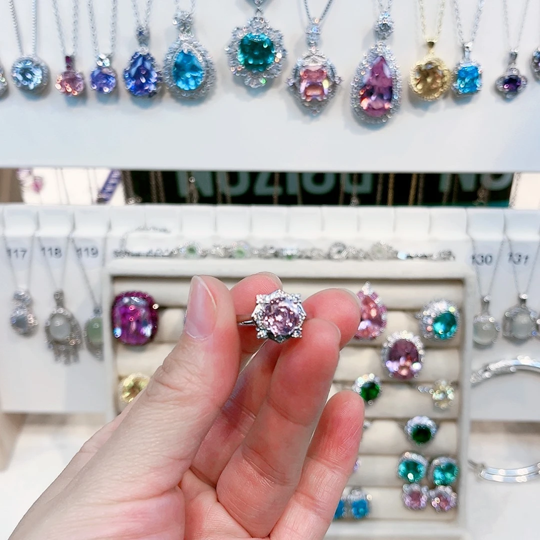 桃****戒指芙蓉石足银镶嵌