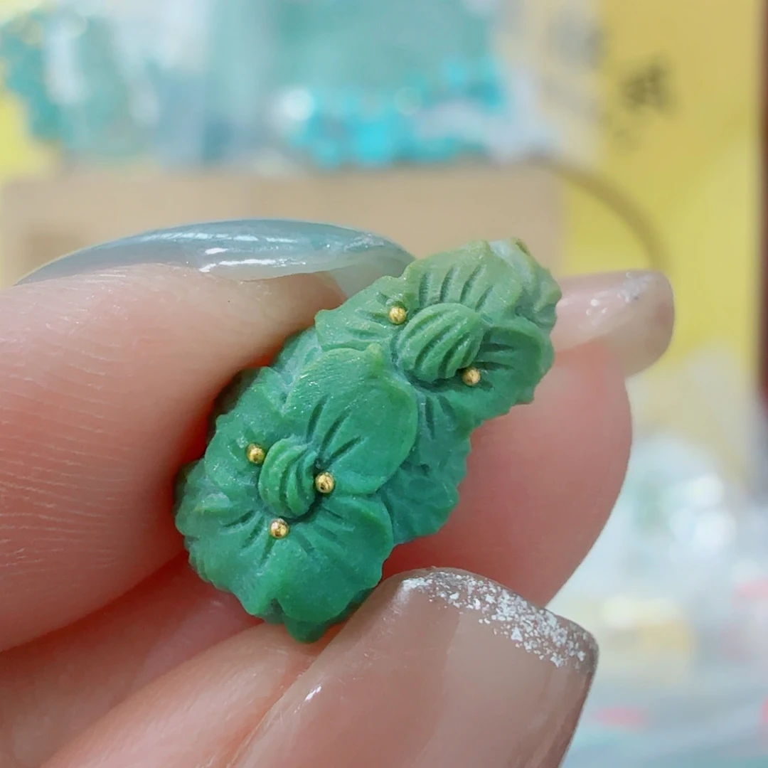 未镶嵌绿松石珠宝奇石
