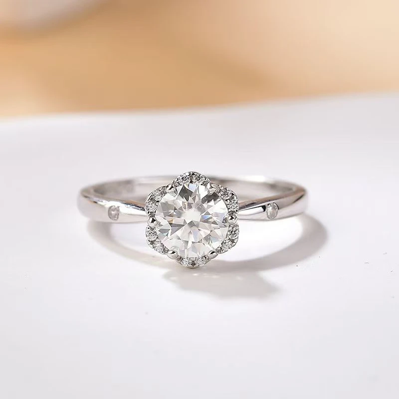 925银莫桑石戒指 【花季】0.5ct-1.0ct女款时尚