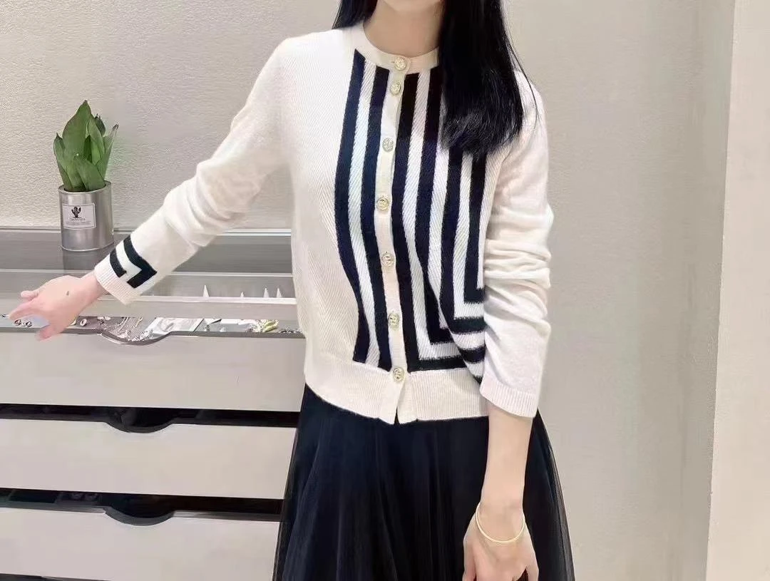 【钱老板专享】羊绒衫 WFC337892