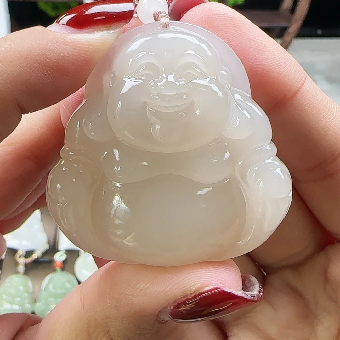 和田玉未镶嵌吊坠(赠链)