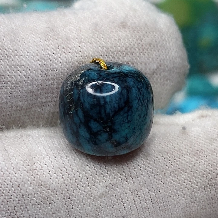 未镶嵌绿松石天然原矿 带武汉地大证书