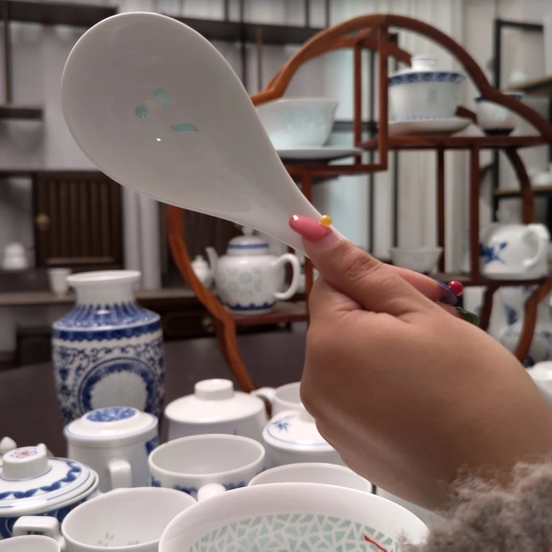 陶瓷玉牡丹大汤勺两只装