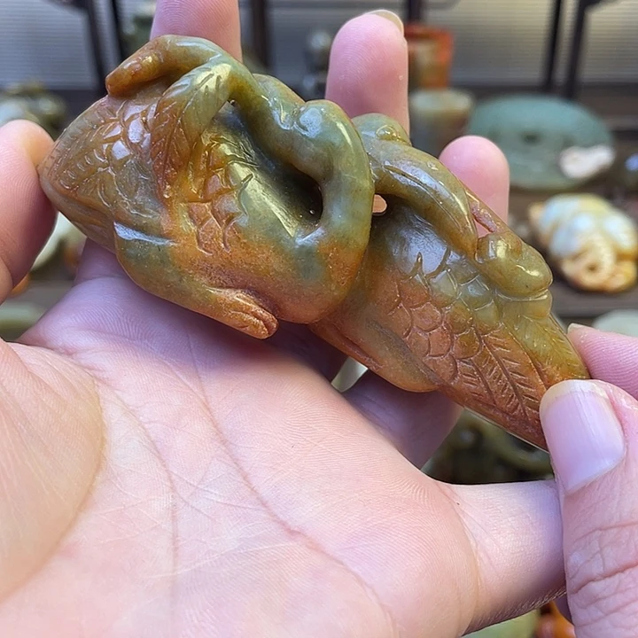 未镶嵌和田玉（糖玉）挂件