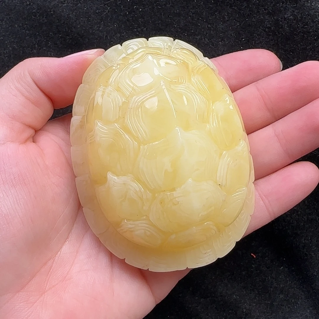 蜜蜡未镶嵌珠宝奇石