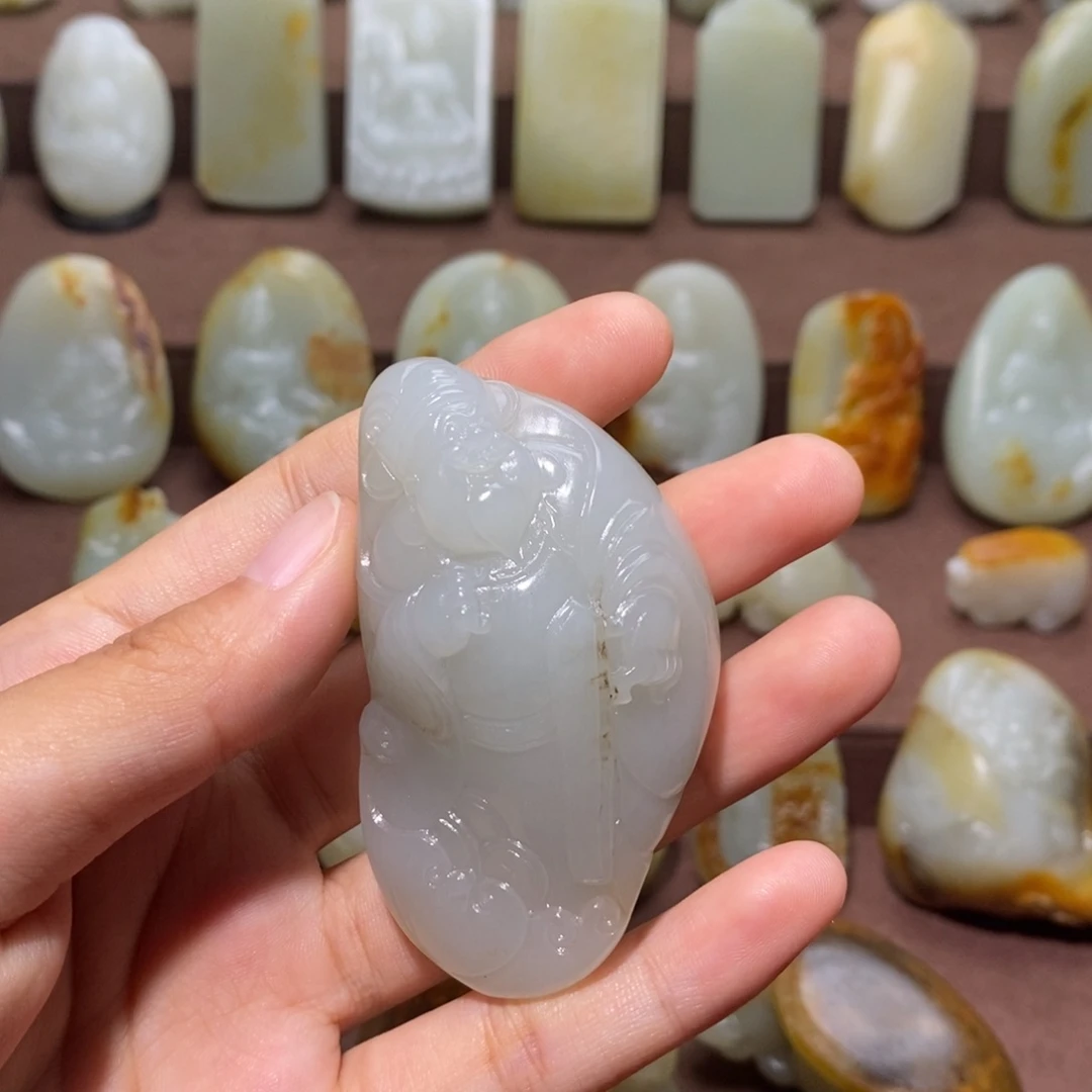 颈饰未镶嵌和田玉